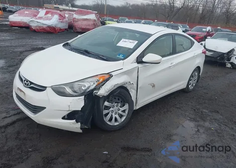 2013 Hyundai Elantra Gls/Limited z USA, uszkodzony, nr VIN 5NPDH4AE0DH162067